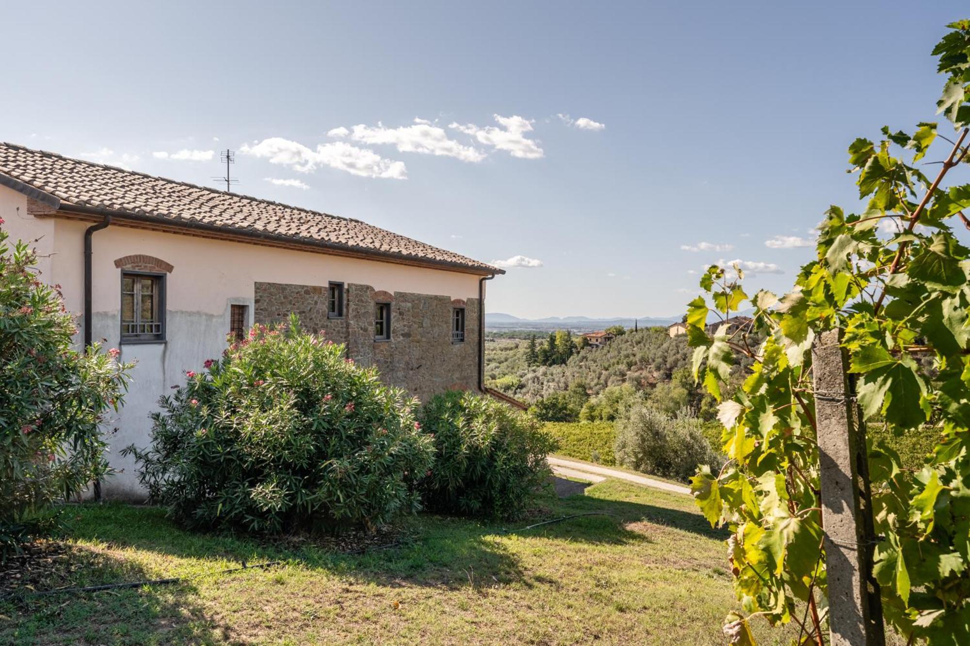 Agriturismo Fadanelli - Il Granaio Villa Lamporecchio Exterior photo